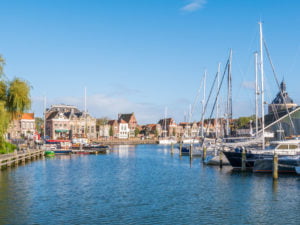 Haven van Enkhuizen. Ook in Enkhuizen levert Zuster Jansen particuliere thuiszorg